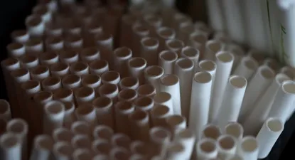 Seattle, la mayor ciudad de EEUU que prohíbe las pajitas y cubiertos de plástico
