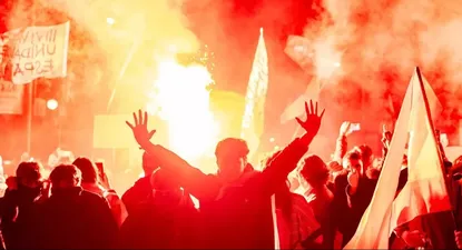 Manifestantes en Ferraz