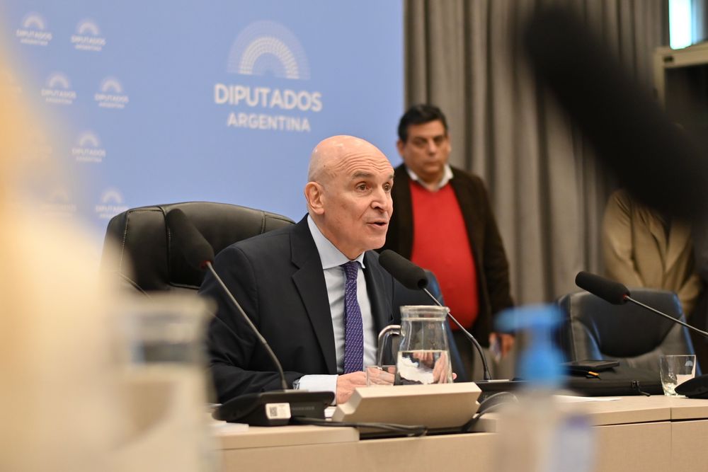 José Luis Espert abandonó la presidencia de la Comisión de Presupuesto y Hacienda de la Cámara de Diputados de la Nación.
