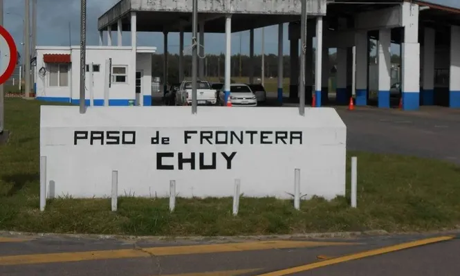 Más de 500 rechazos en puntos de ingreso al país desde restricción del gobierno