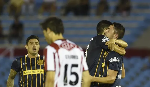 Fue fiel a su idea, pero quedó casi afuera