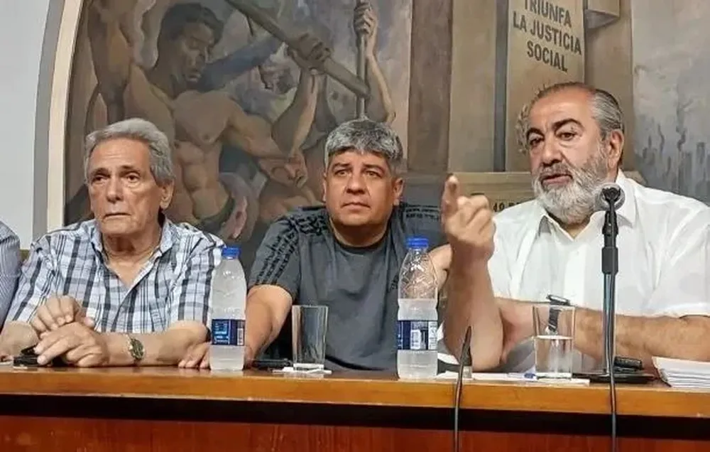 El Gobierno convocó a la cúpula de la CGT a un encuentro en Casa Rosada para evitar otro paro