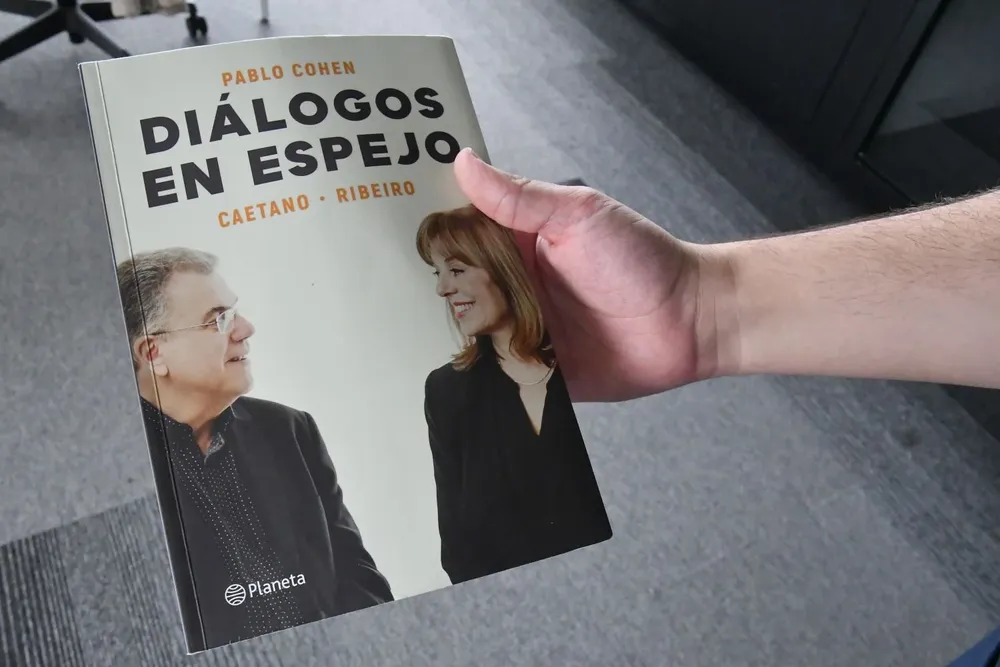 Diálogos en espejo, de la editorial Planeta