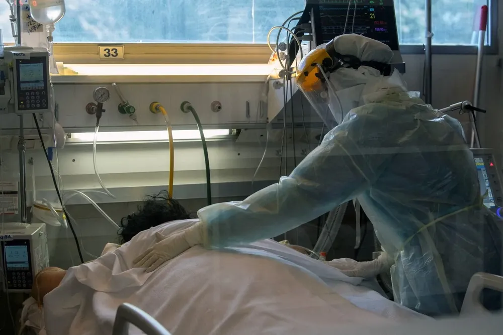 La cantidad de pacientes con covid internados en CTI en Uruguay está disminuyendo desde el 2 de junio