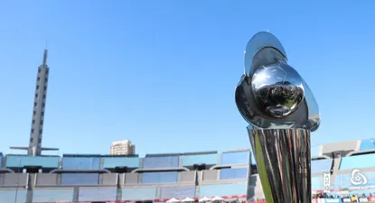 El trofeo de la Copa AUF Uruguay