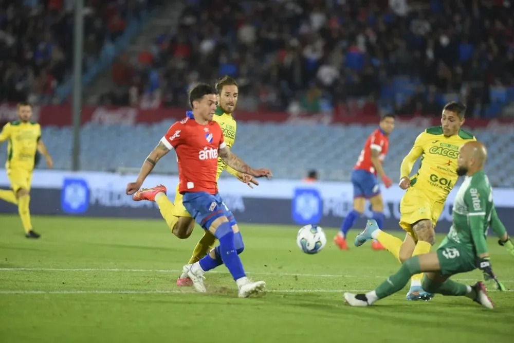 Felipe Carballo, picadita mágica