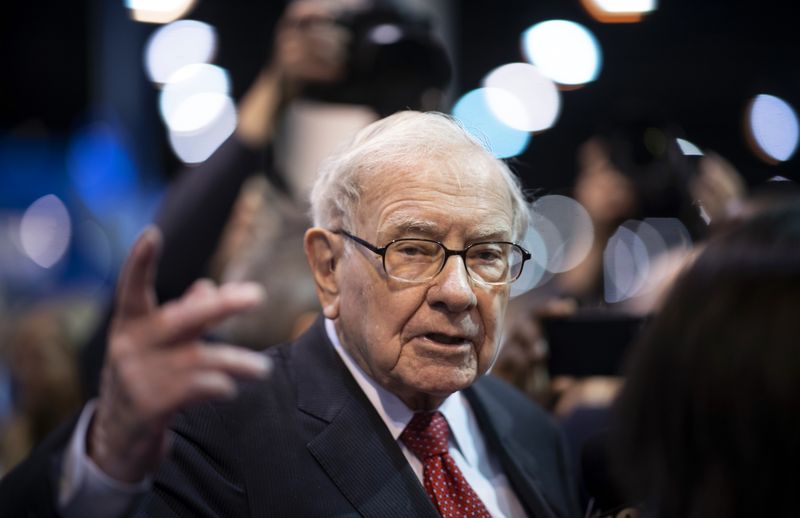 Warren Buffett está sentado sobre 400.000 millones de dólares: ¿espera una crisis para volver a invertir?