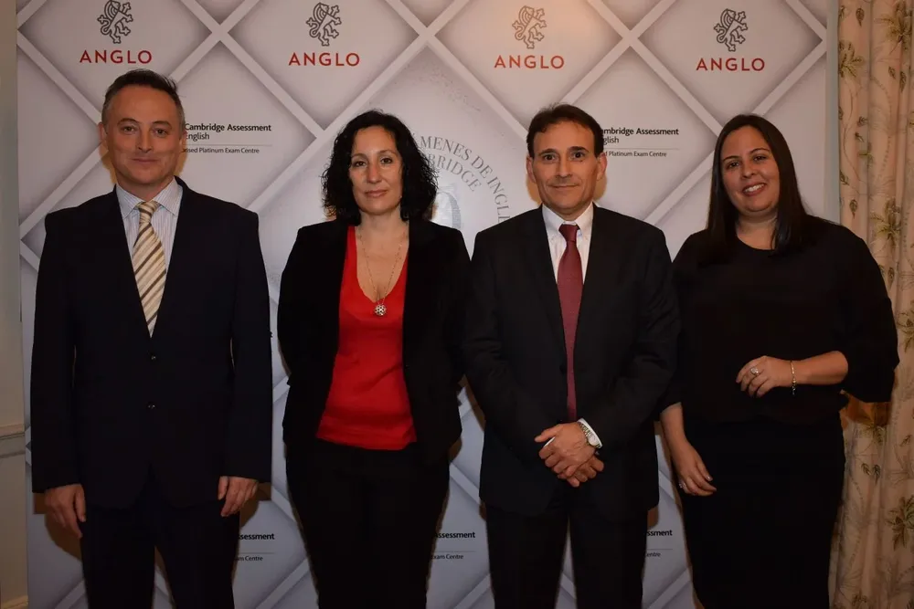 Ian Duddy, Florencia Raña, gerardo Valzza y Heloisa Chavez