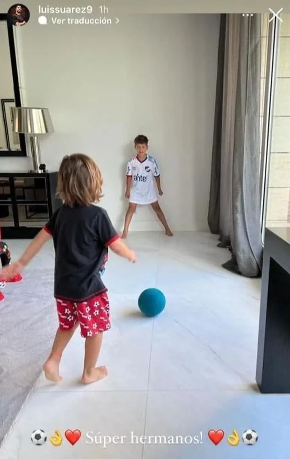 Benjamín y Lautaro Suárez en la foto que compartió Luis