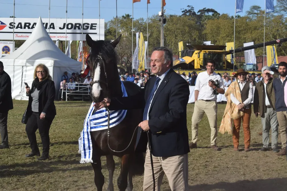 “Bueno, esta me la llevo…”, dijo Álvaro Delgado.