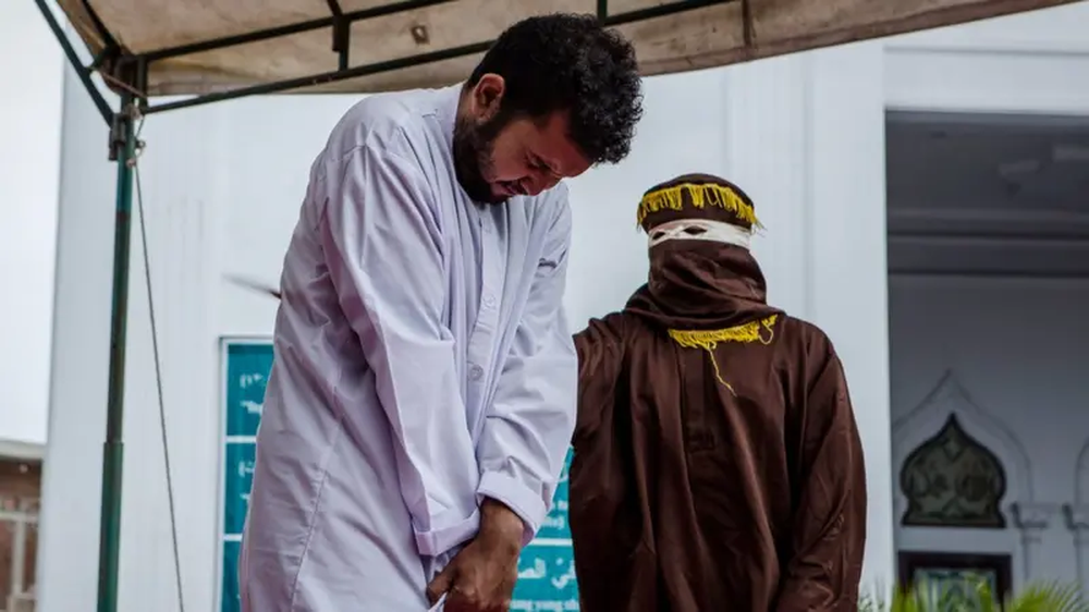 Condena a latigazos en la provincia indonesia de Aceh, en 2017.