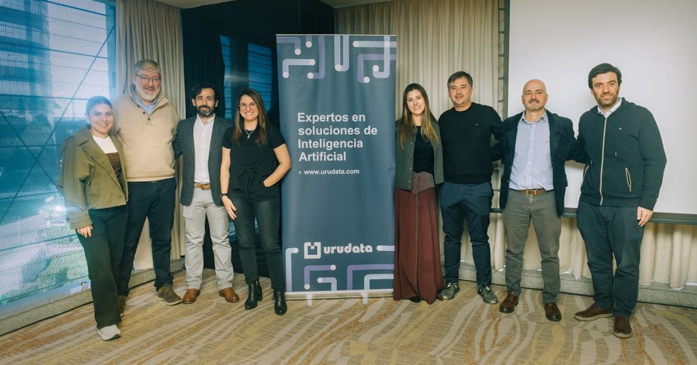 Ana María Muñóz, Pablo García, José Callero, Valeria Díaz Tognola, Daniella Valencia, Roberto Erazo, Fernando Martínez e Ignacio Cattivelli.&nbsp;