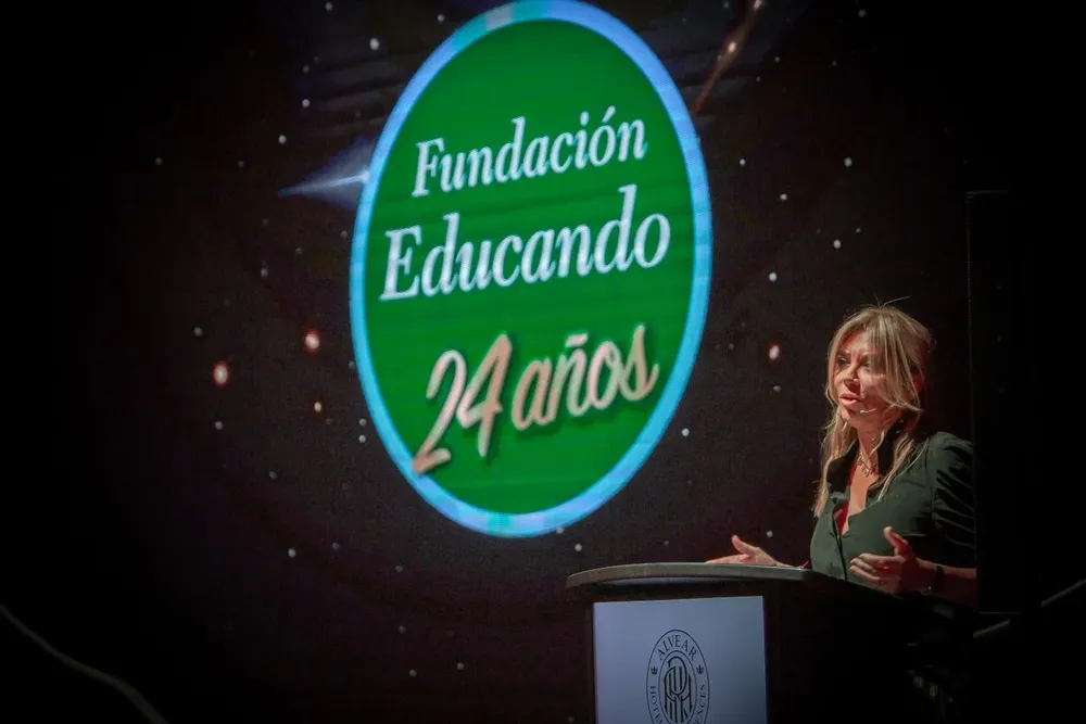 Bettina Bulgheroni, Presidenta de la Fundación Educando
