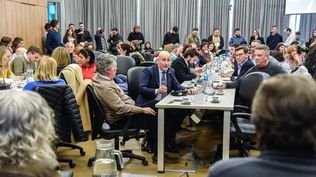 El director de Normativa y Enlace Judicial del Ministerio de Seguridad, Fernando Soto, reclamó que los proyectos incorporen también una modificación del Código Penal para configurar el delito de defraudación.