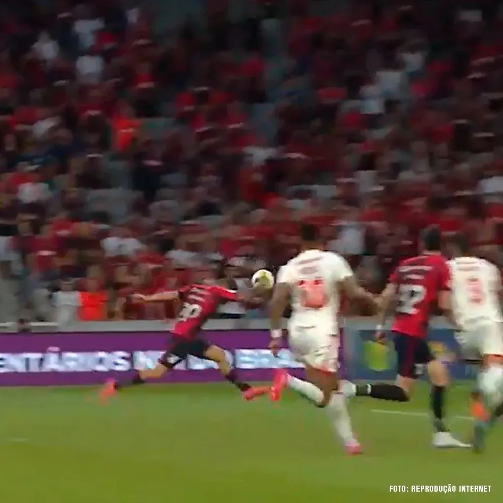 La mano de David Terans