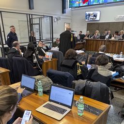 El represor uruguayo Jorge Néstor Troccoli, condenado a cadena perpetua en Italia por sus acciones en el Plan Cóndor en su país en la década de 1970, afirmó este jueves que no es un criminal y que no ha “asesinado a nadie”, al declarar en otro juicio ante el Tribunal de Roma. El represor uruguayo Jorge Néstor Troccoli, condenado a cadena perpetua en Italia por sus acciones en el Plan Cóndor en su país en la década de 1970, afirmó este jueves que no es un criminal y que no ha “asesinado a nadie”, al declarar en otro juicio ante el Tribunal de Roma.
