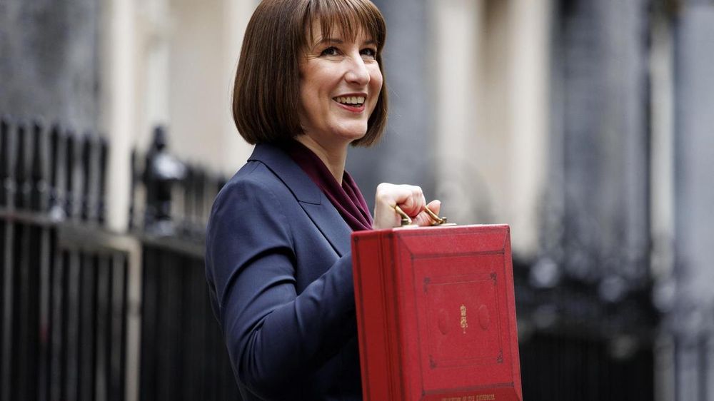 La ministra de Economía británica, Rachel Reeves