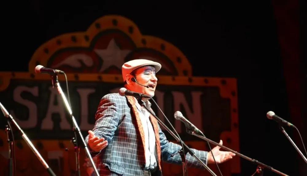 Miguel Pendota Meneses, figura en Sociedad Anónima