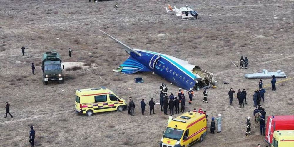 azerbaijan airlines plane crashes.jpg