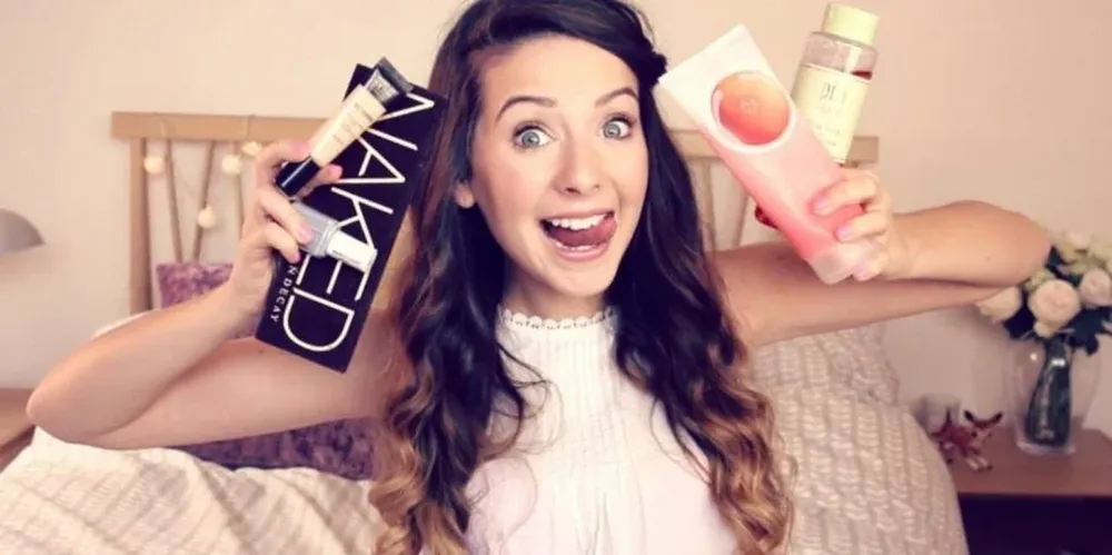 Zoe Sugg lidera el ranking en temas de estética.
