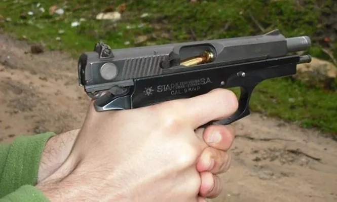 La ley anulada constituye un “impedimento inconstitucional al derecho a portar armas”, sostuvieron tres jueces de la Corte de apelaciones