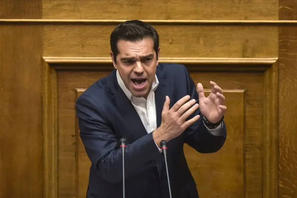 Tsipras dice que la pelota está en el campo de los acreedores y que se deben respetar los compromisos.