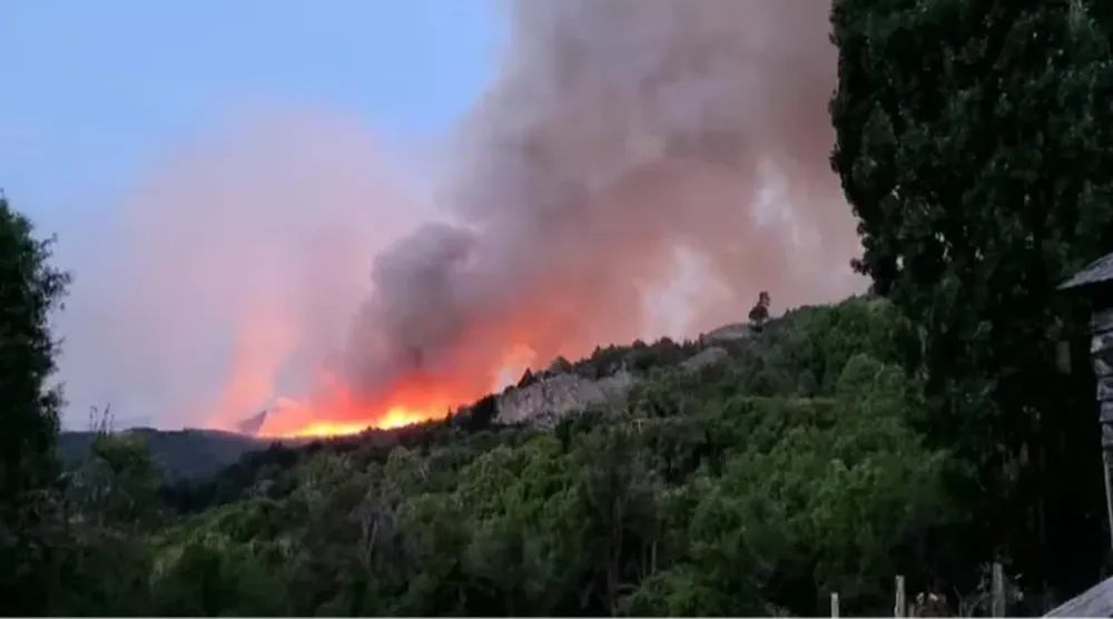Los incendios no se detienen y se abrió una investigación
