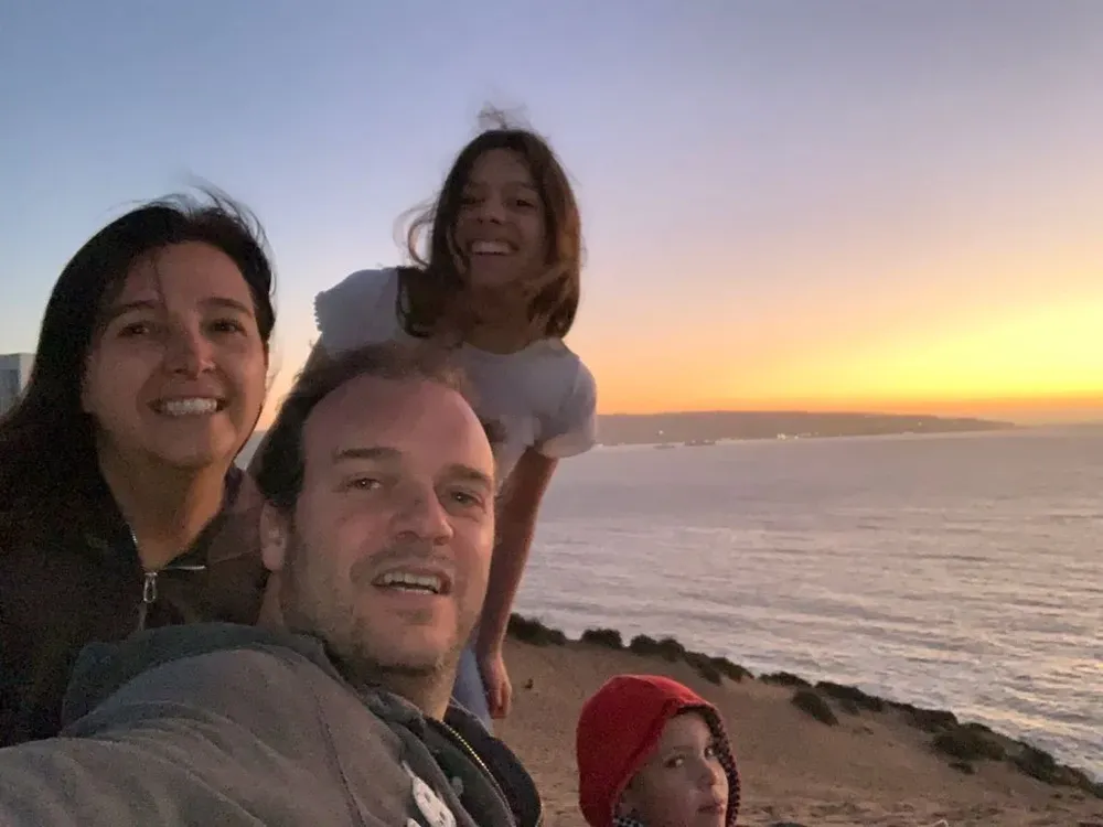 Martín Tornini junto a su familia en Valparaiso