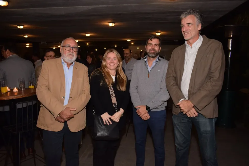 Gustavo Rodríguez, Ángeles Campos, Diego Viñuela y Ernesto Oreggioni.