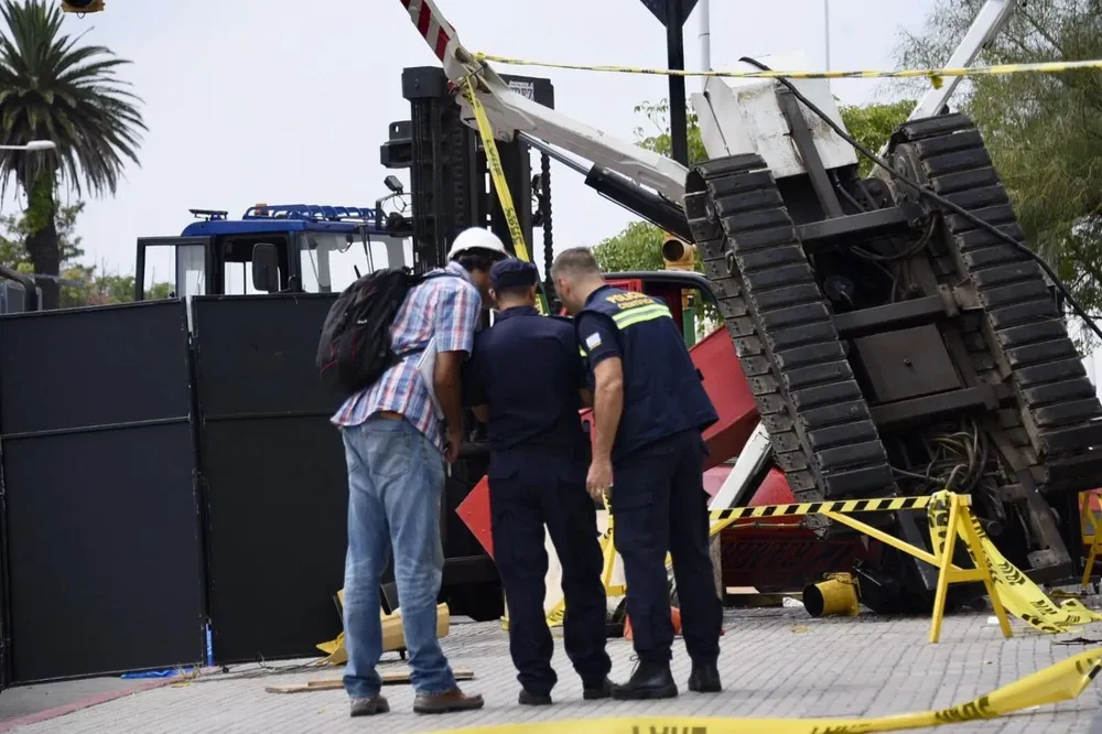 Una grúa cayó sobre una mujer de 49 años en el Nuevocentro Shopping y la mató