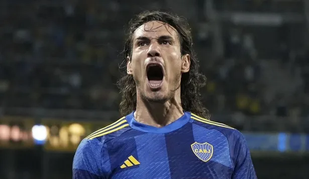 Edinson Cavani fue la figura de Boca Juniors con dos goles, uno de ellos, un golazo