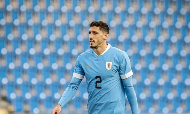 Rogel debutó con la camiseta celeste mayor