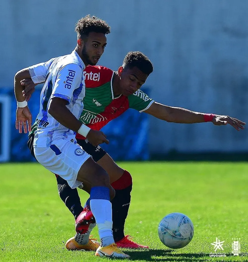 Gastón Álvarez de Boston River, pasó a Getafe de España