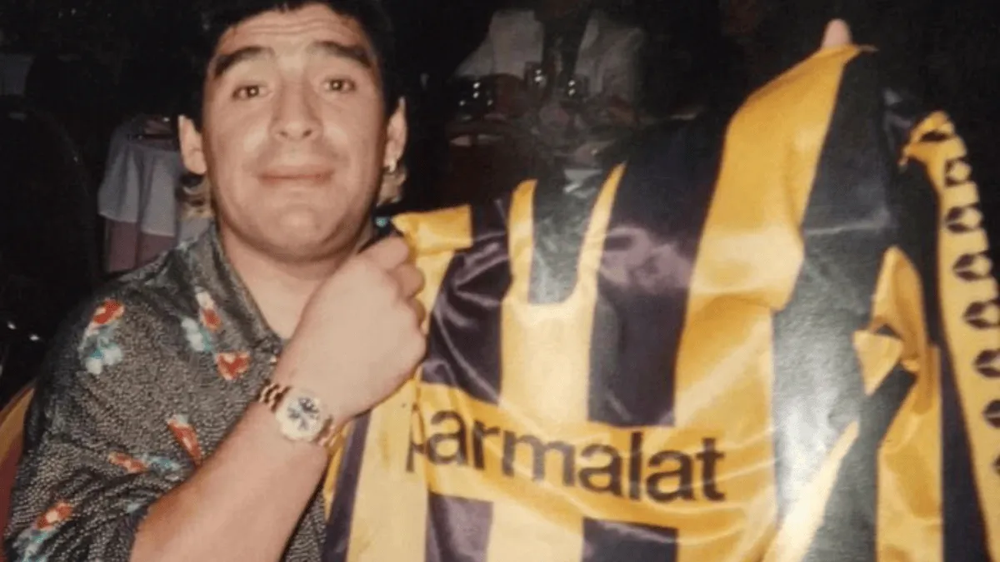 Diego Maradona estuvo cerca de firmar con Peñarol en 1997