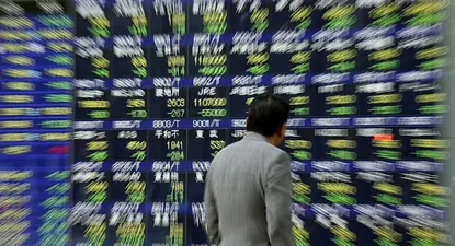 Índice Nikkei de Tokio sufre mayor caída de su historia ¿Por qué Japón está en el centro del caos de los mercados este lunes?