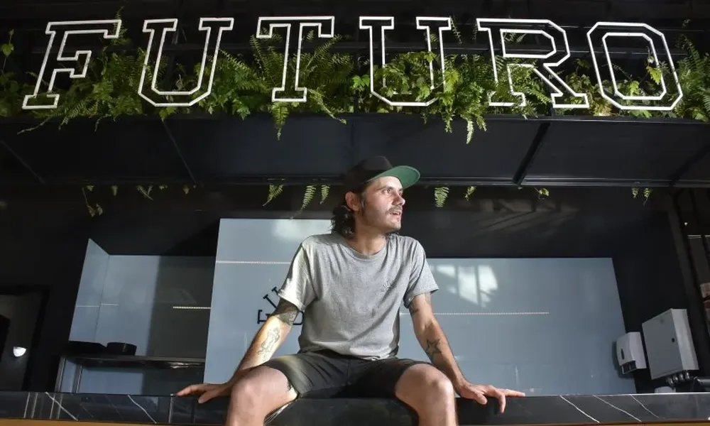 Fermín Solana en las instalaciones del nuevo Futuro Refuerzos de Sinergia