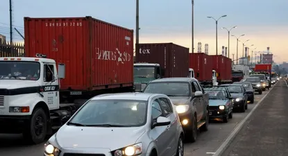 saceem fue el unico oferente y se quedo con el viaducto del puerto, clave para upm