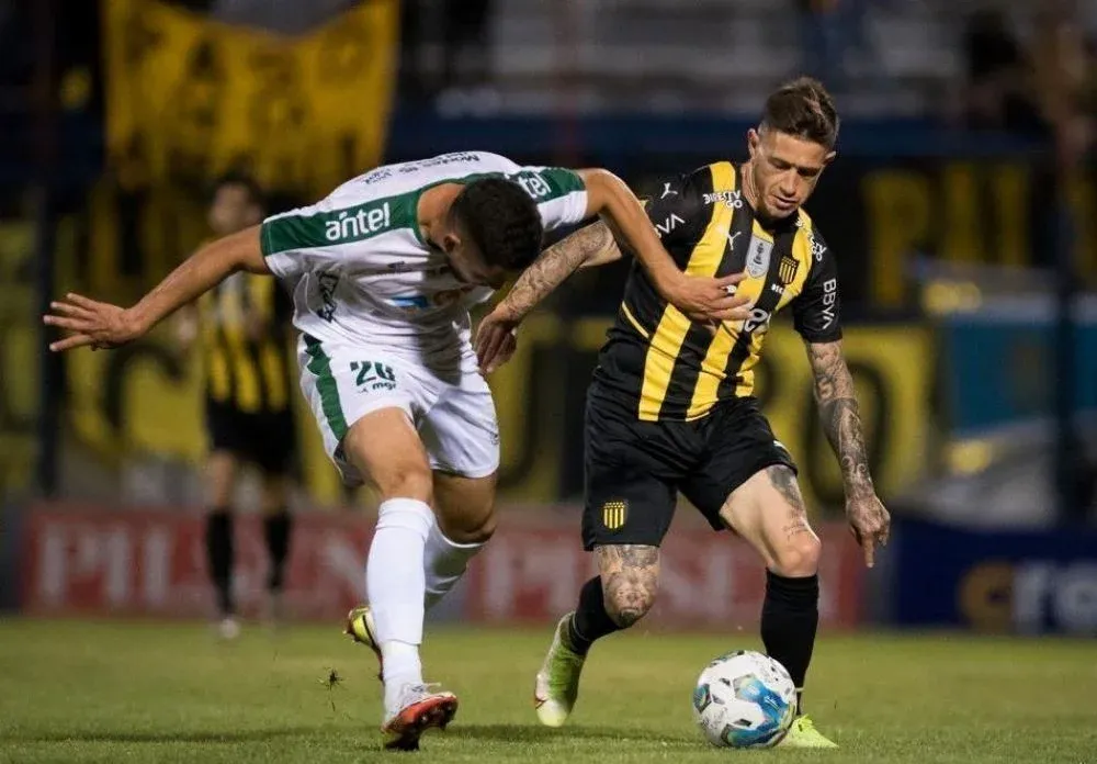 Peñarol vuelve a jugar ante Plaza Colonia