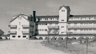 Negocios fallidos, licitaciones sin efecto y cambios en el flujo de turistas: la historia detrás de tres hoteles abandonados en Uruguay