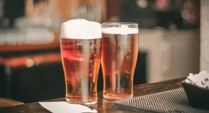 Rusia 2018: se desata la guerra de la cerveza entre la FIFA y comerciantes locales