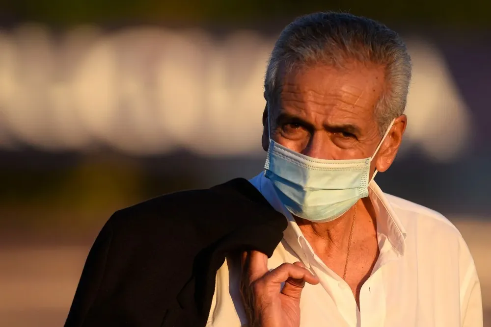 Gregorio Pérez dejó de ser el DT de Defensor