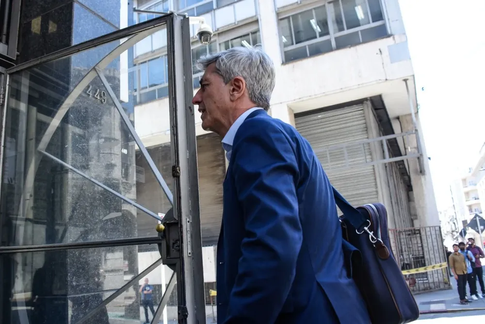 Alberto Lacoste al llegar a Fiscalía este martes