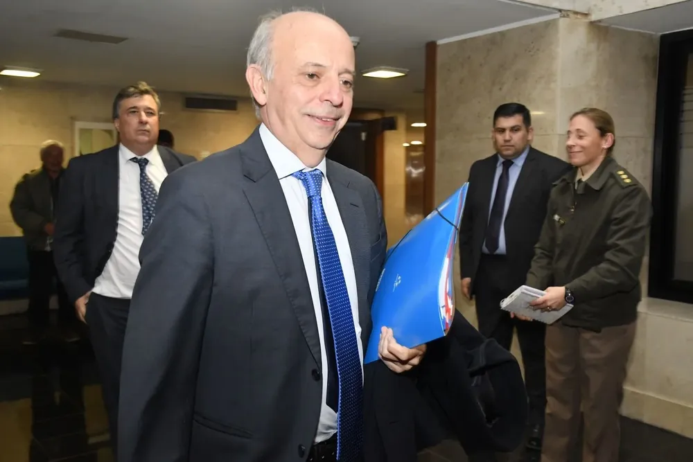 Archivo. El ministro de Defensa, Javier García