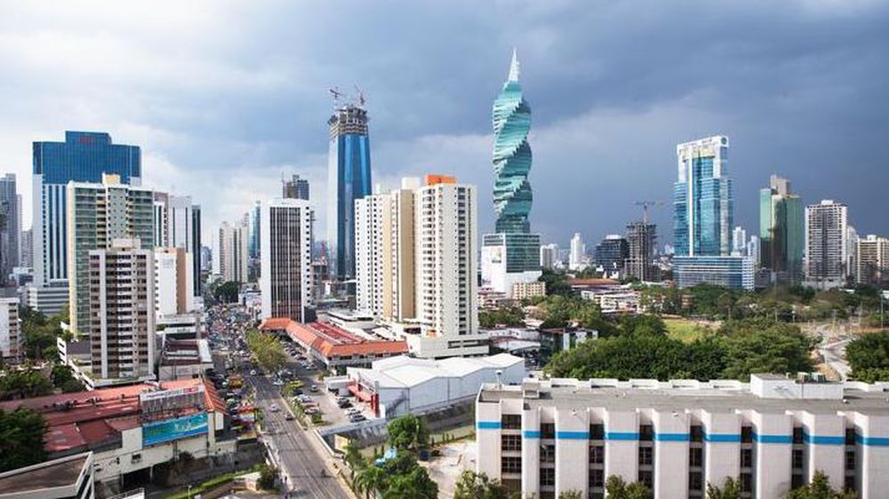 En Panamá hay muchos caminos, con distintos montos de inversión, para que los extranjeros consigan una golden visa.