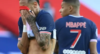 Neymar no puede creer la expulsión ante Lille