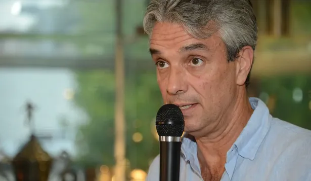 El día que Decurnex preguntó por Cavani: No se sabe hasta dónde puede llegar el corazón