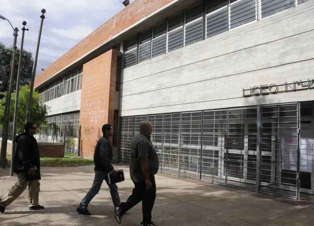 El parro de los trabajadores no docentes se mantiene para el miércoles