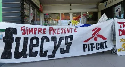 Supermercados siguen en conflicto: gremio ocupó 20 locales de Multiahorro