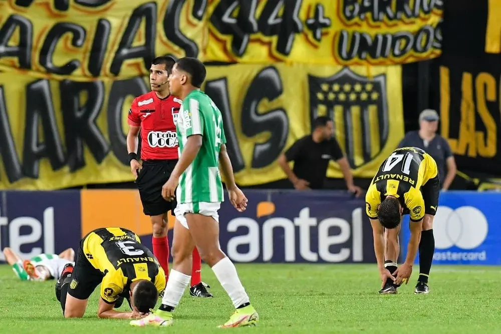 Una foto para graficar el momento de Peñarol