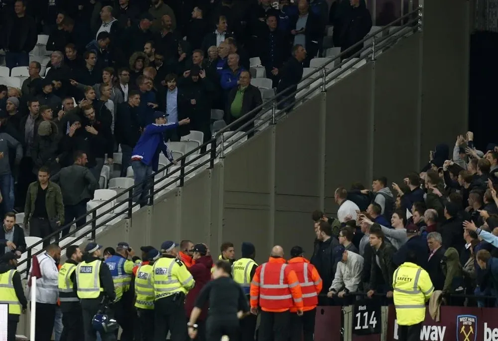 Incidentes entre West Ham y Chelsea
